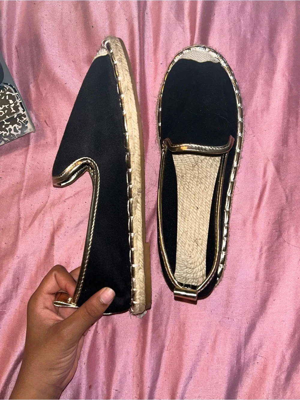 N/A classic black